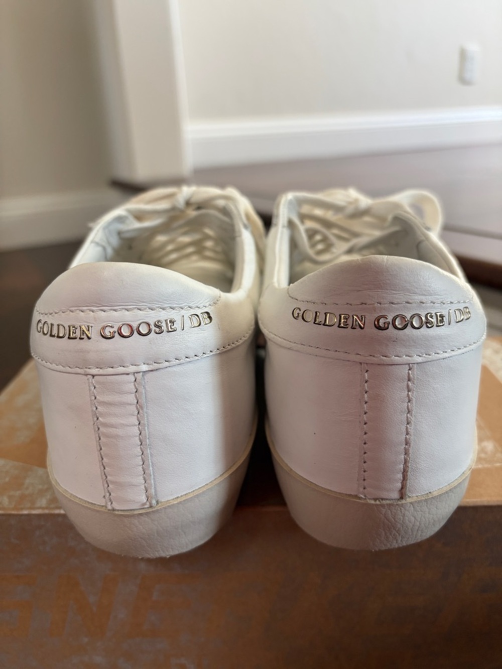 Golden Goose Superstar All White with Grey Star Gold Lettering Size 38 - Picture 3 of 7